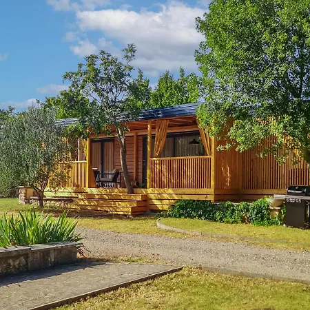 Nord Delux - Micanovi Dvori By Interhome * Obrovac